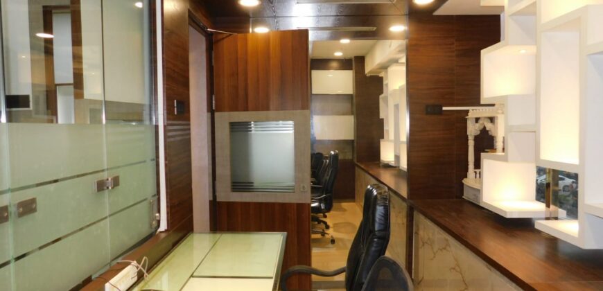 Hubtown Solaris, Near station, Andheri East