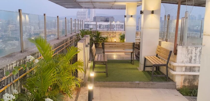 Romell Diva | Malad West