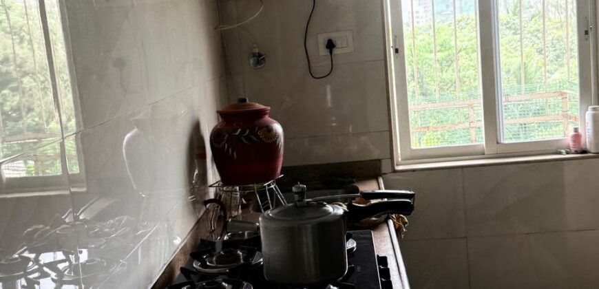 Crescent Apartment Flat for Sale | Andheri East