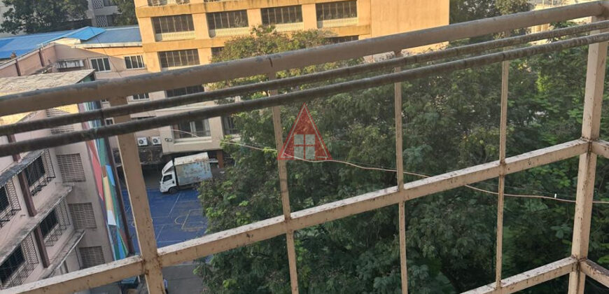 Vile Parle East